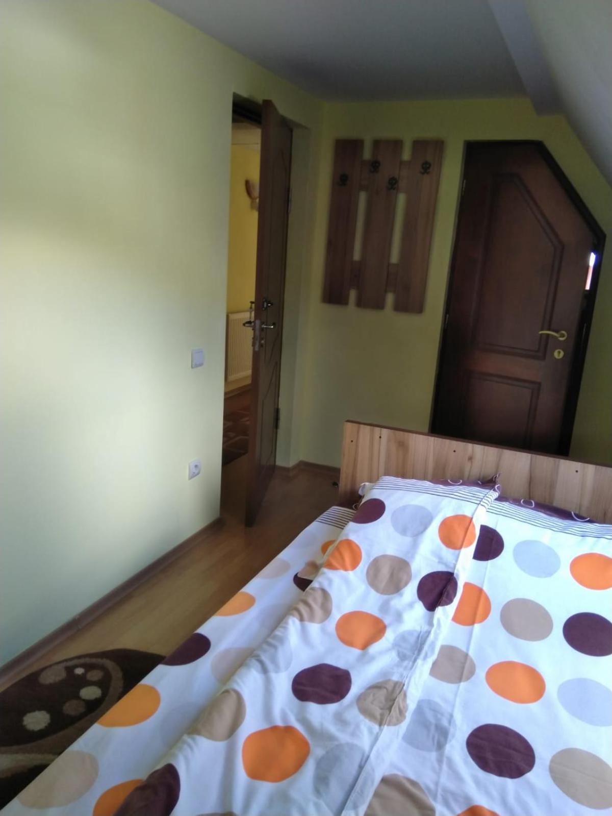 Gasthof Pensiunea Roua Diminetilor 3*