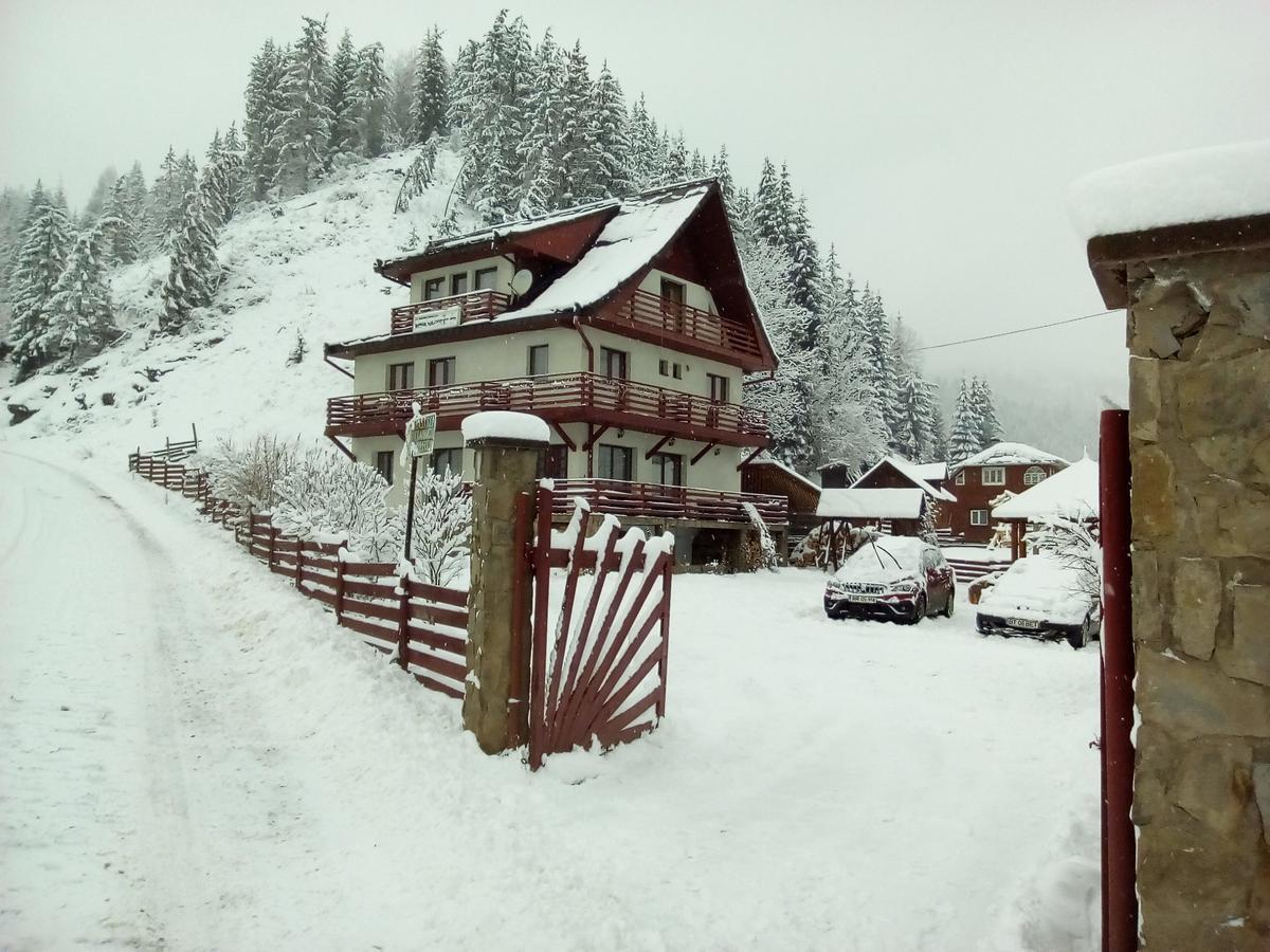 Pensiunea Roua Diminetilor Rusca (Suceava)